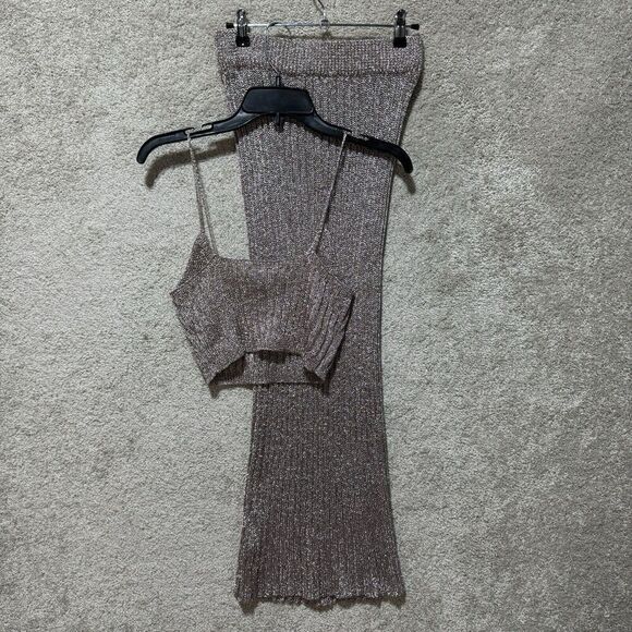 ASOS Ribbed Two-Piece Set in Light Gray - Picture 11 of 14